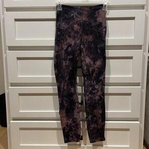 Lululemon leggings Small